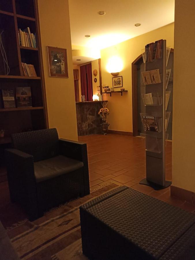 Locanda Di Eolo Vaglio di Basilicata Exterior foto